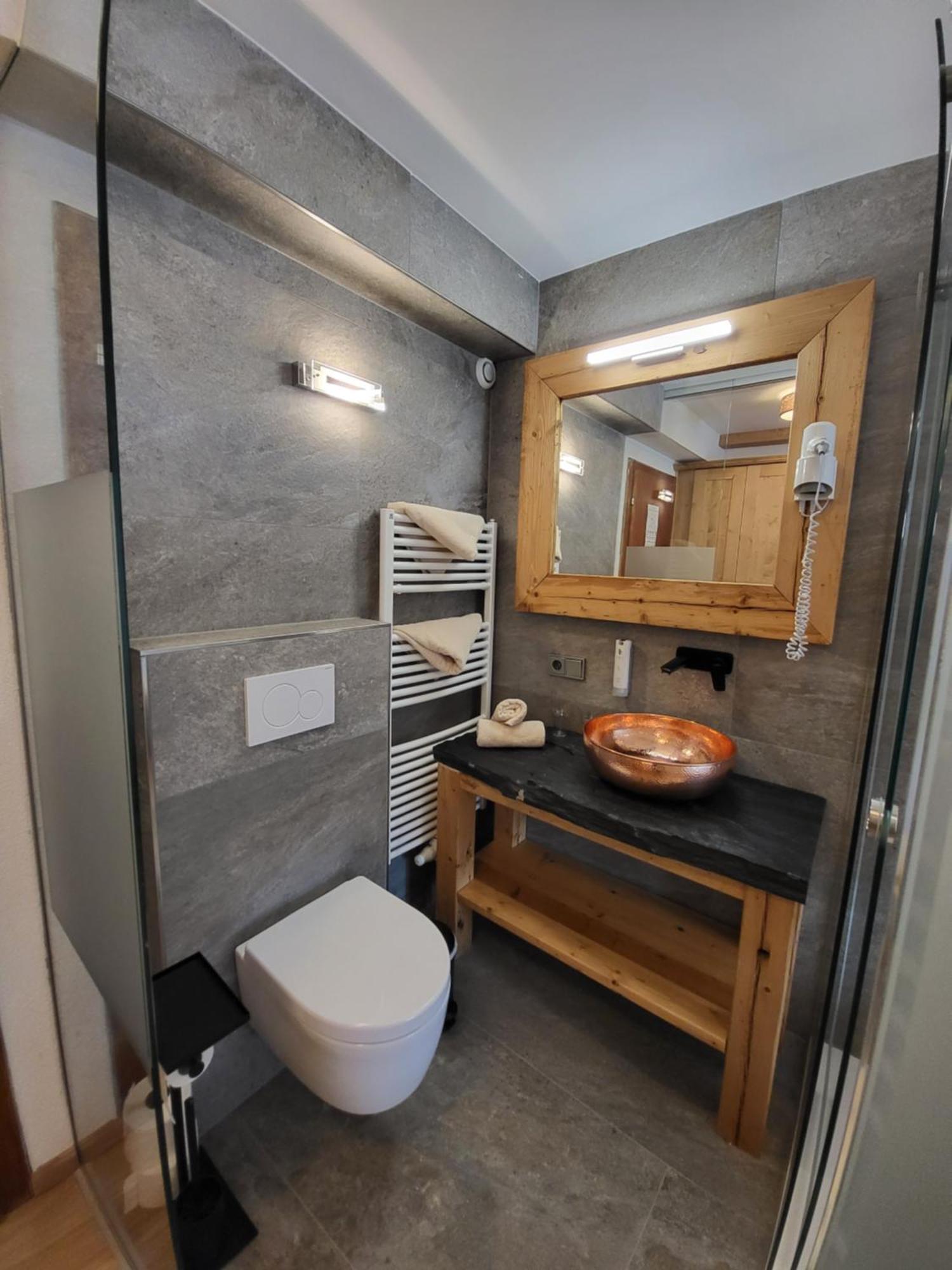 Adler Hotel-Pension ฟูลป์เมส ภายนอก รูปภาพ